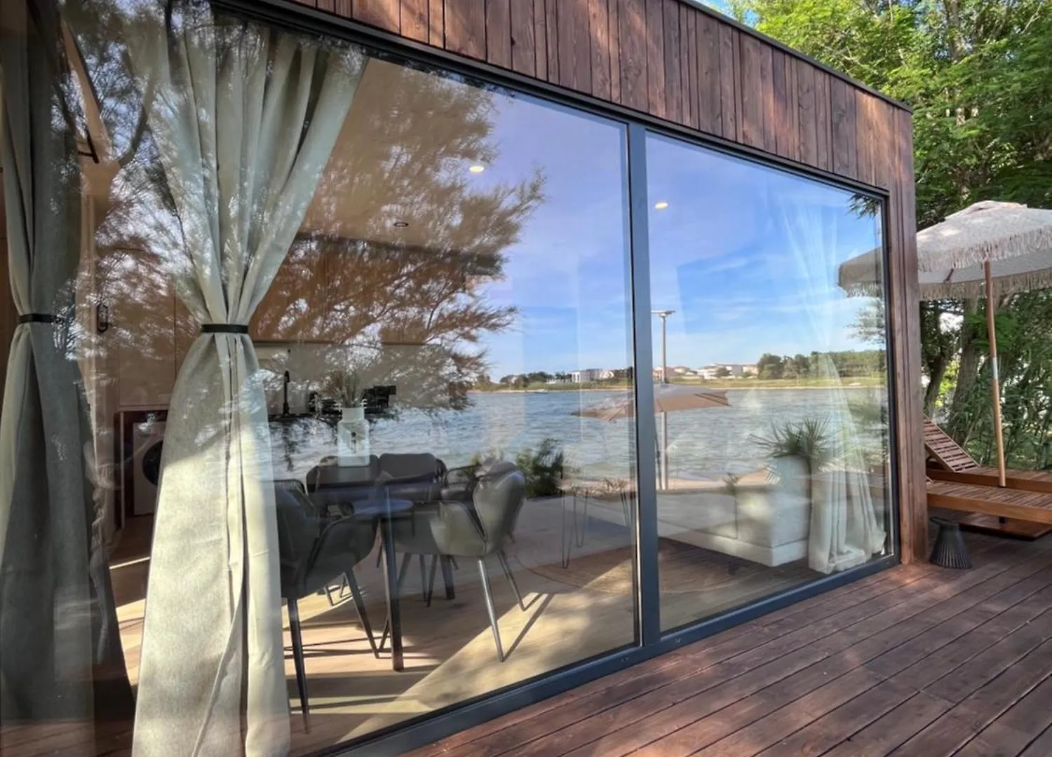 Casa de Férias 10Gardens Premium Mobile Homes With Private Jacuzzi & Sauna By Oiko Collection Privlaka